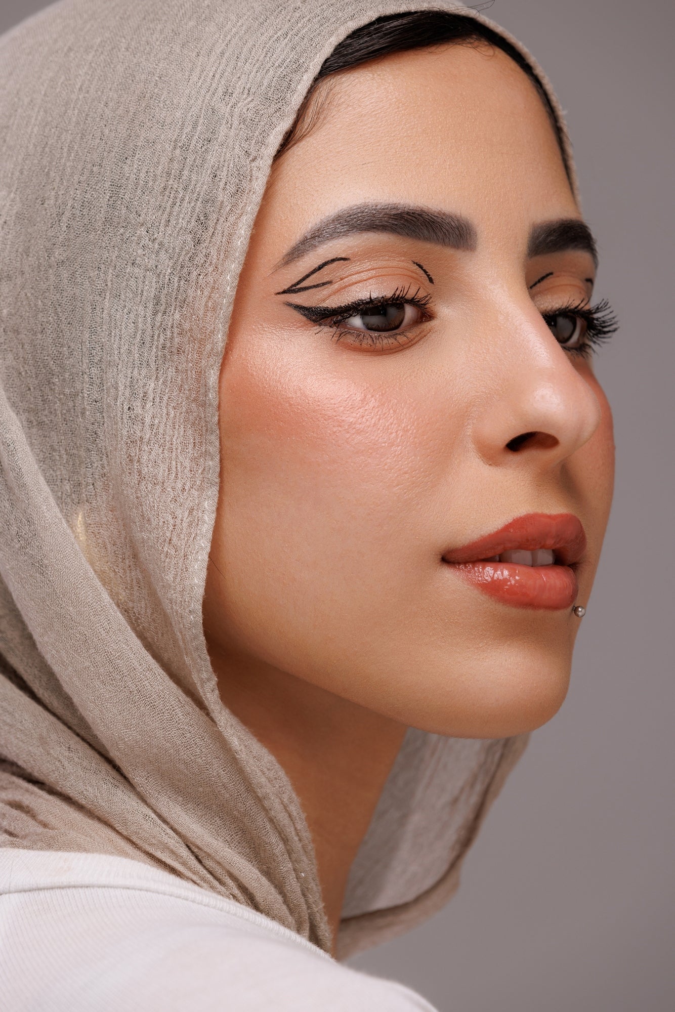 مجموعة طابعة الآيلاينر بدون مجهود - أسود